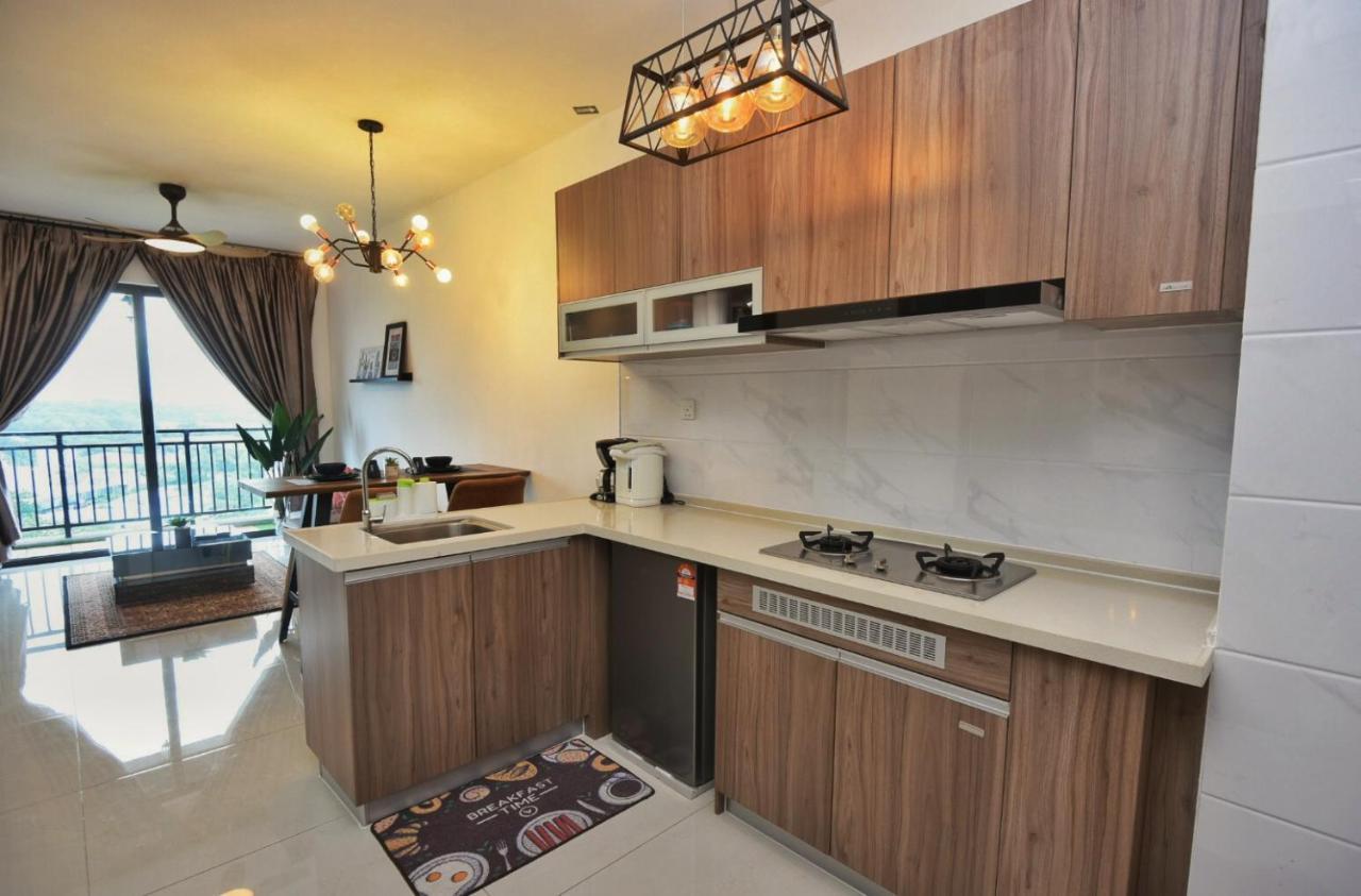 Apartment Luxury W/ Panoramic View @ Jb