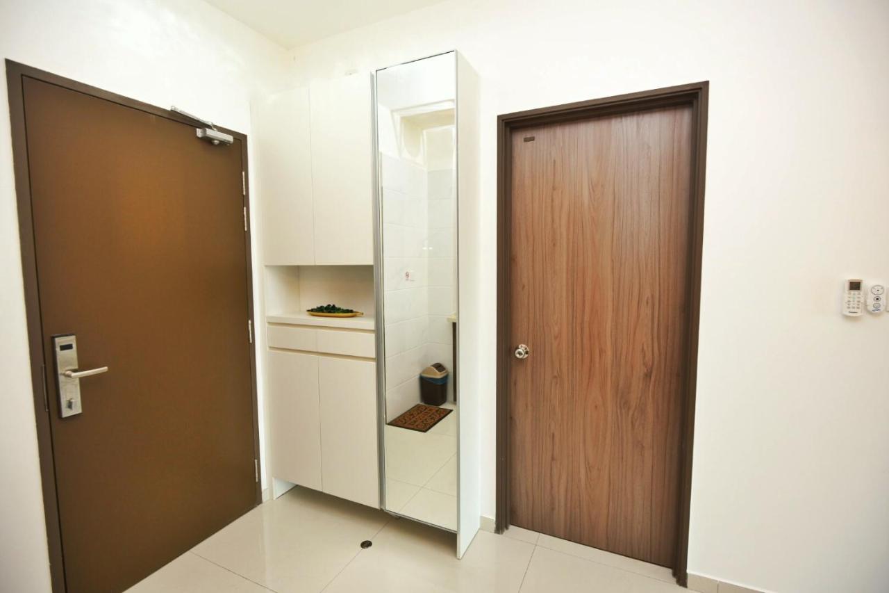 Apartment Luxury W/ Panoramic View @ Jb